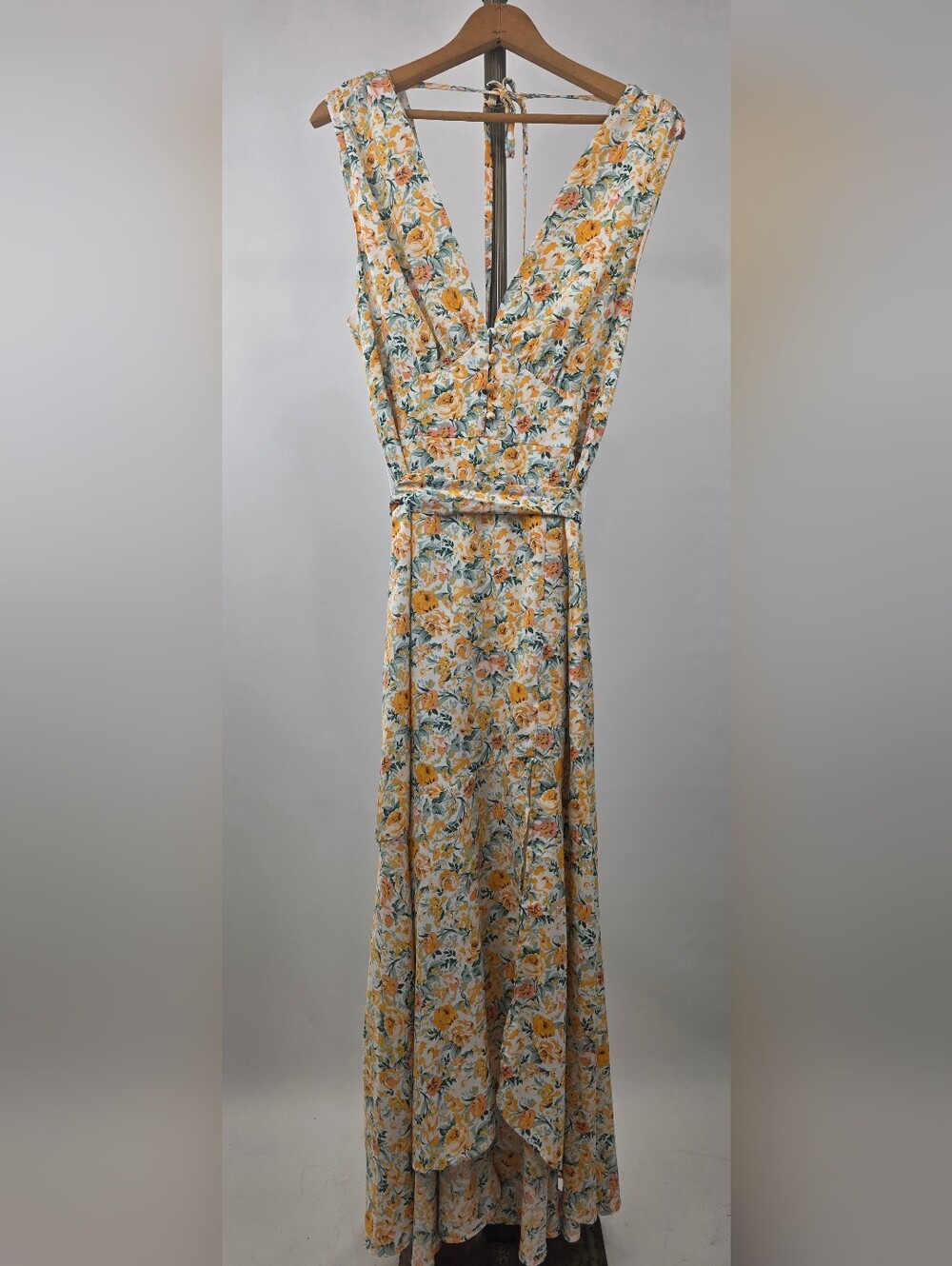 Fore Women's Yellow Floral V Neck Belted Maxi Dress Size Large